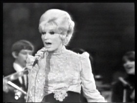 Dusty Springfield In The Middle Of Nowhere (Live)